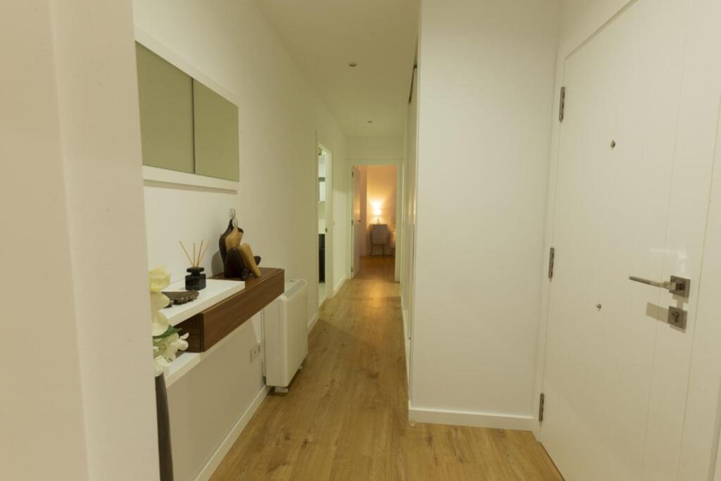 Apartamento Confot / Sbhome Ноя Екстериор снимка