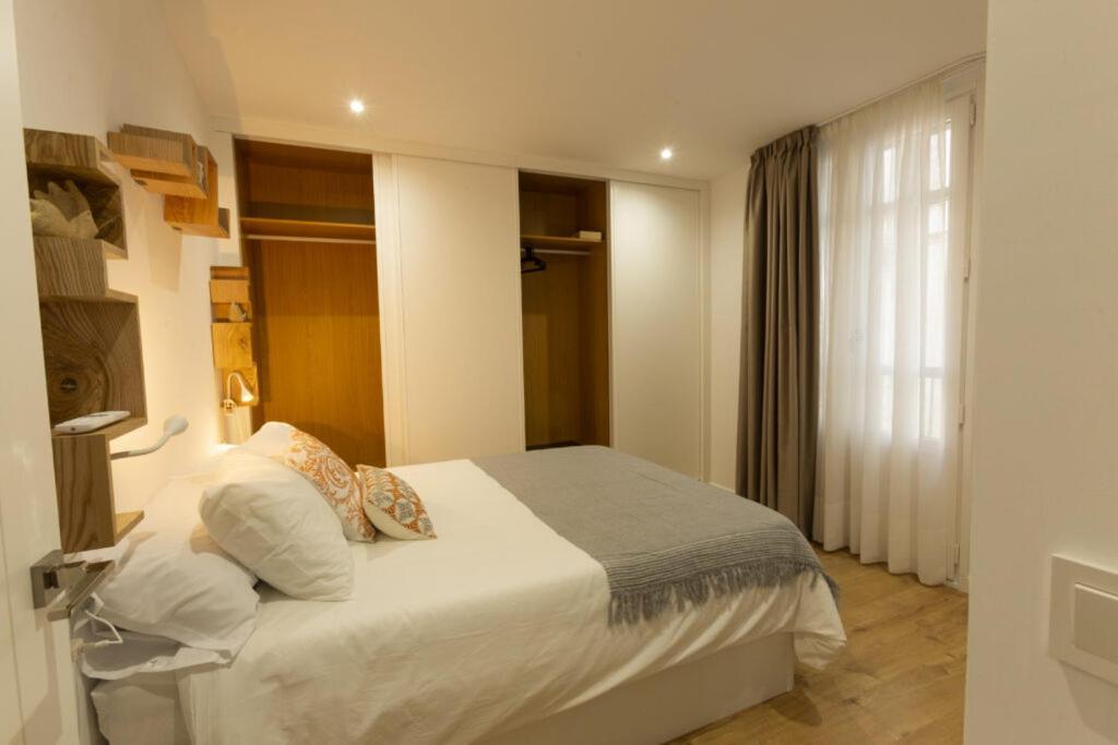 Apartamento Confot / Sbhome Ноя Екстериор снимка